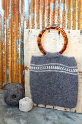beet st purse with yarn website